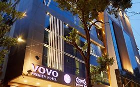 Vovo Premier Hotel